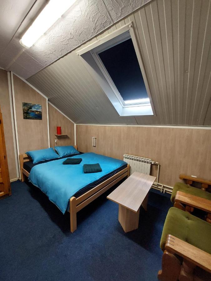 Hostel Suzzzy Novska Ngoại thất bức ảnh