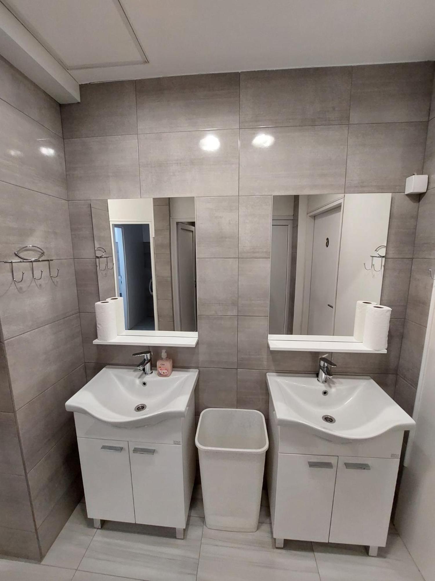Hostel Suzzzy Novska Ngoại thất bức ảnh