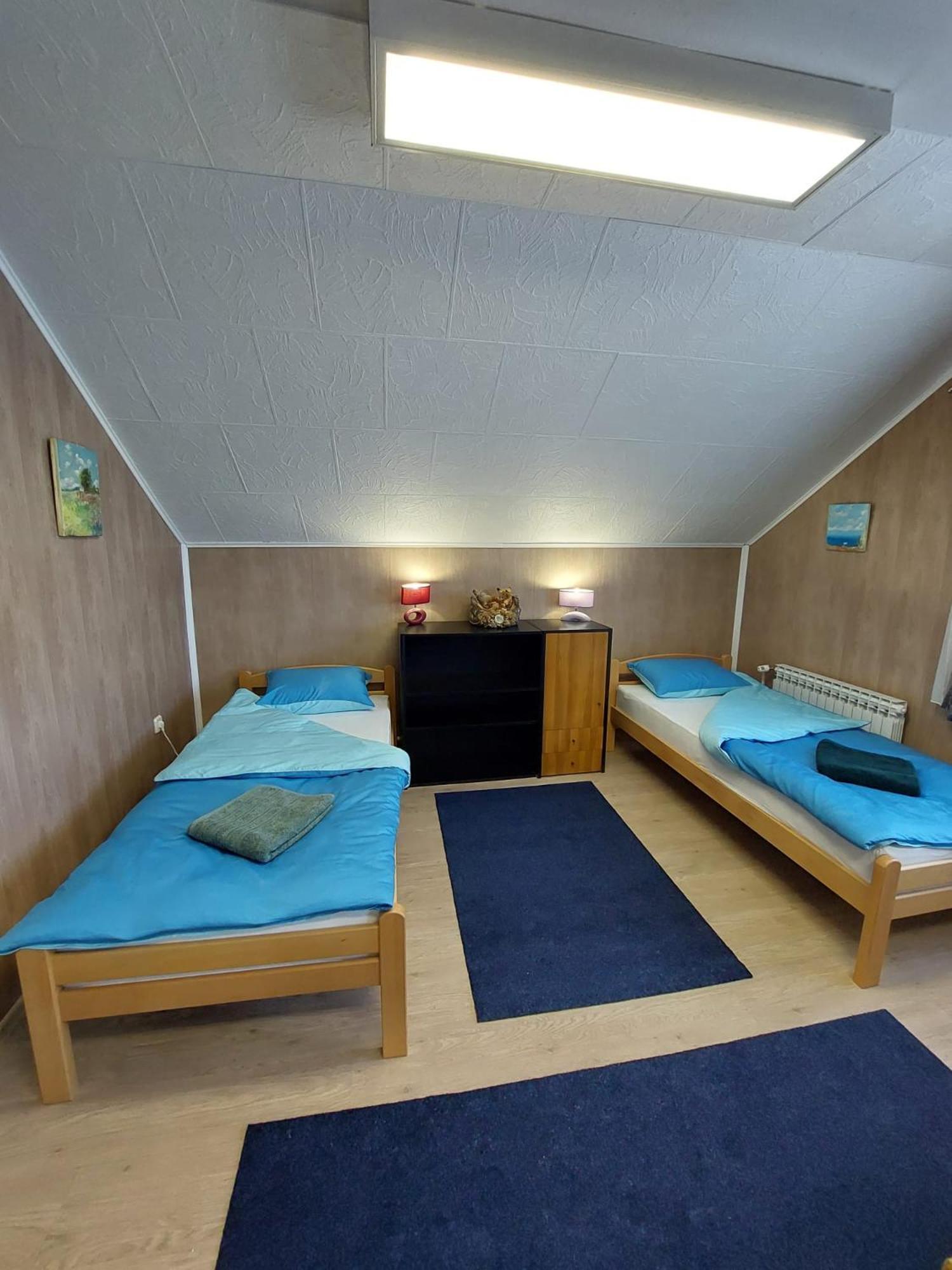 Hostel Suzzzy Novska Ngoại thất bức ảnh